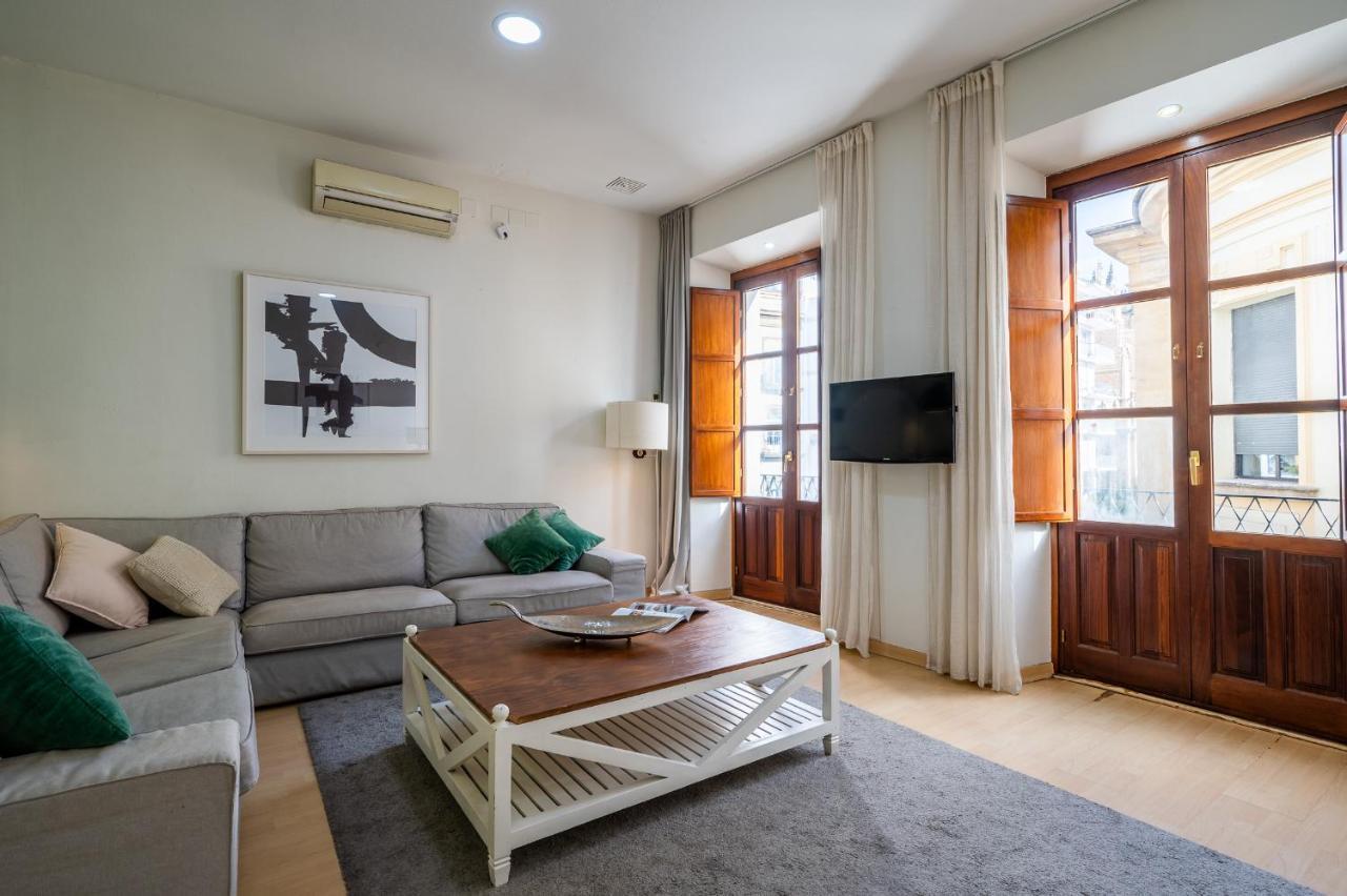 Homeyseville-Amazing Views Cathedral Tomas De Ibarra - 8 Pax, Parking Optional Exterior photo